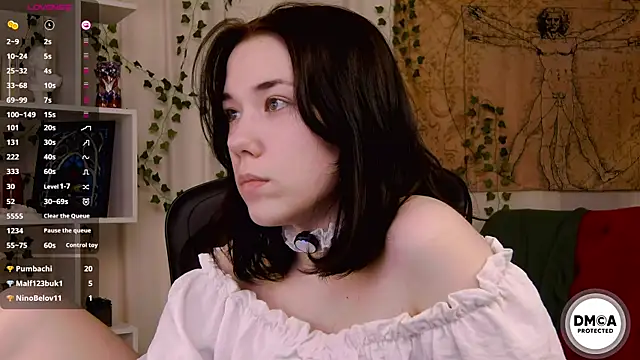 Kelly foox online show from February 15, 2026, 11:52 am