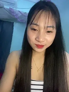 banlinh004 online show from February 5, 2026, 3:27 pm