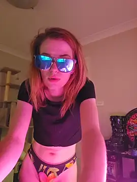 Snapshot of lonely_Cosplay_chick chatting on November 2, 2025, 1:13 pm lonely Cosplay chick online show from November 2, 2025, 1:13 pm