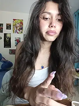 caramel doll   online show from November 21, 2025, 11:36 pm