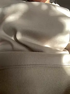 Daiana Andra online show from March 6, 2026, 9:39 am