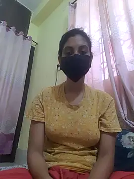 teen girl 07 online show from October 24, 2025, 4:20 am