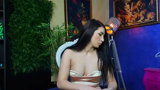 nicolepalmer online show from March 10, 2026, 1:16 pm