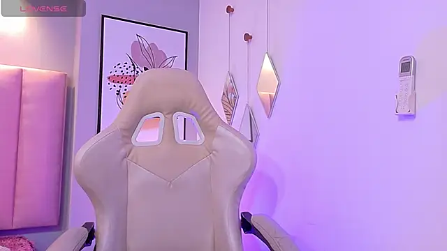 CamilaLevy online show from February 28, 2026, 12:17 pm