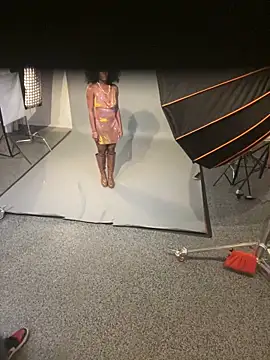 Giselledabodyyy online show from October 6, 2025, 1:14 am