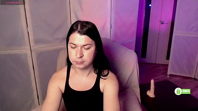 Snapshot of micromouse_mo chatting on December 4, 2024, 9:46 pm micromouse mo online show from December 4, 2024, 9:46 pm