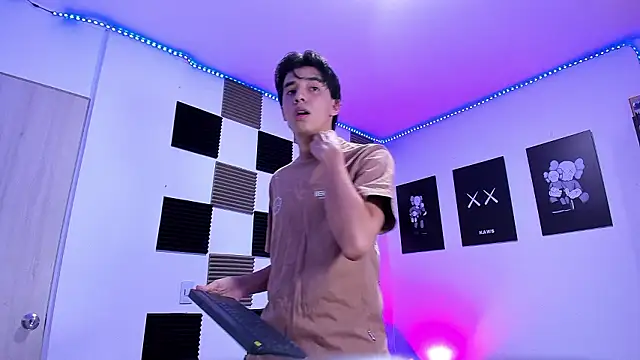 jeycobb online show from March 23, 2026, 1:20 am