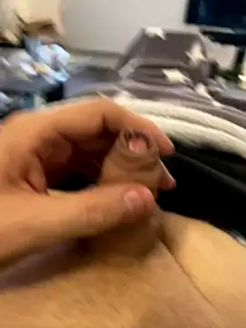 Sklavekay online show from November 30, 2025, 8:18 am