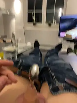 Sklavekay online show from March 2, 2026, 11:00 pm