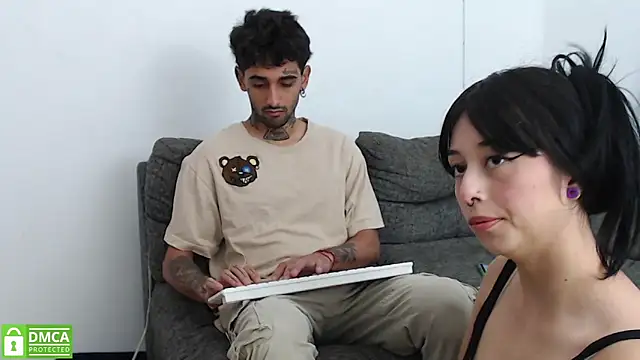 sombralovers online show from November 26, 2025, 2:18 pm