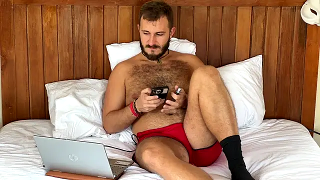Snapshot of mrmaxiy chatting on June 2, 2026, 2:13 am mrmaxiy online show from June 2, 2026, 2:13 am