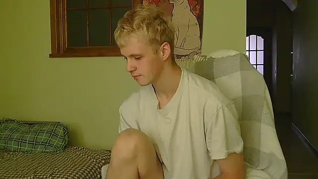 Snapshot of _Timmy_Boy_ chatting on October 15, 2025, 7:30 am  Timmy Boy  online show from October 15, 2025, 7:30 am