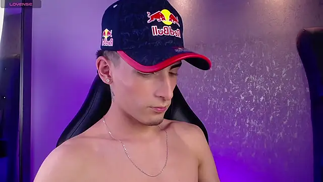 MateoMitchell online show from March 14, 2026, 4:29 am