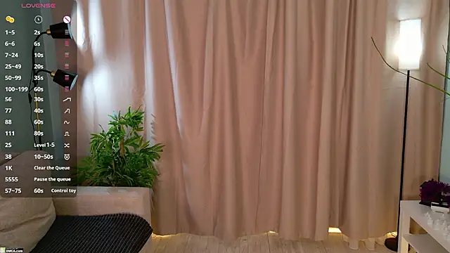 Playful Lia online show from March 8, 2026, 2:10 pm