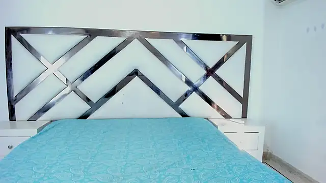 daenerysxxx online show from November 10, 2025, 8:52 pm