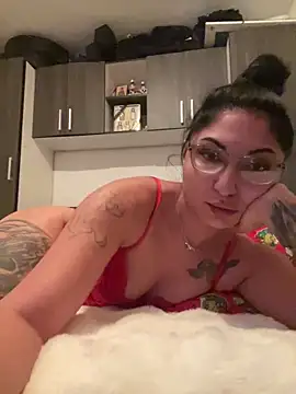 bia900bianca online show from December 16, 2025, 8:03 pm