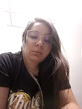 Hatria Nuu online show from October 9, 2025, 6:06 pm
