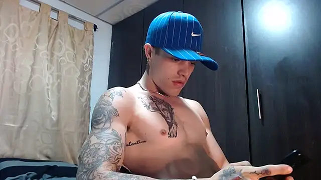 imsammytop online show from February 5, 2026, 11:42 pm