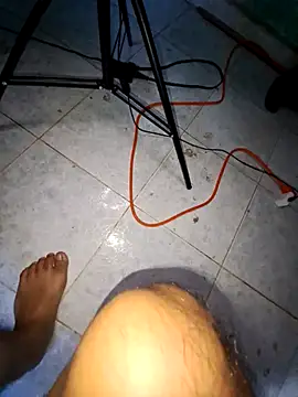 Snapshot of Neilhot98 chatting on November 9, 2025, 9:46 pm Neilhot98 online show from November 9, 2025, 9:46 pm