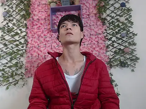 alex russo   online show from October 18, 2025, 3:42 am