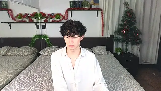 Cute Mike online show from January 11, 2026, 1:05 pm