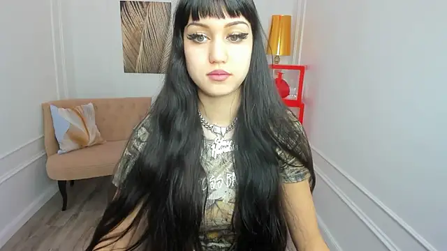 TiffanyYounge online show from February 27, 2026, 12:16 pm