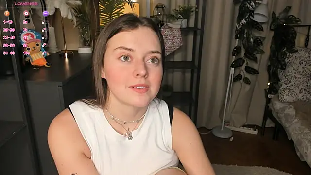 ThelmaJusto online show from February 22, 2026, 3:43 pm