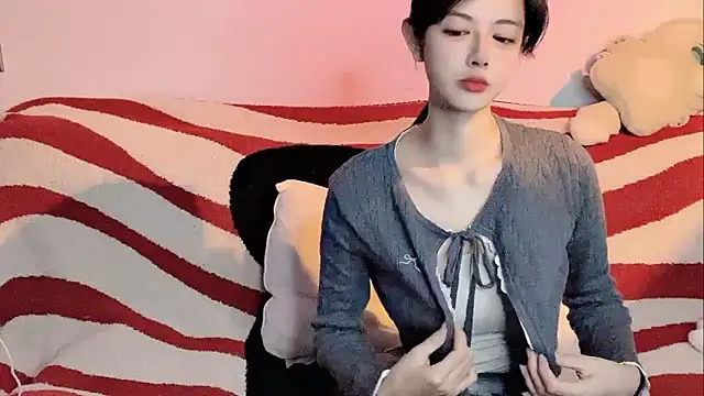 Nuomio online show from February 25, 2026, 6:17 pm