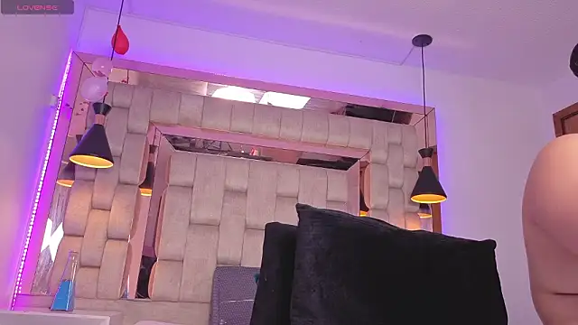 Anastasiaxxx69 online show from February 13, 2026, 9:00 pm