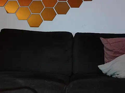 ZackFox online show from October 4, 2025, 8:07 pm