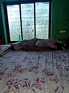 Shiyalsen online show from November 4, 2025, 9:08 am