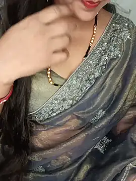 Snapshot of Rashmi_011 chatting on July 24, 2026, 12:52 am Rashmi 011 online show from July 24, 2026, 12:52 am