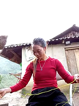 Snapshot of chieu_xinh chatting on October 15, 2025, 1:06 am chieu xinh online show from October 15, 2025, 1:06 am