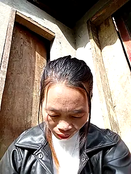 Snapshot of chieu_xinh chatting on October 30, 2025, 1:40 am chieu xinh online show from October 30, 2025, 1:40 am