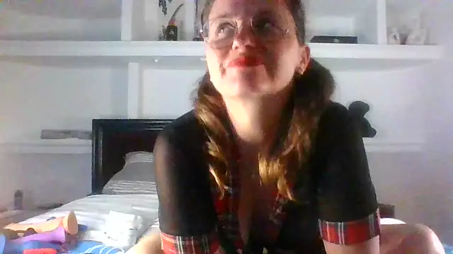 Snapshot of xcrazzycat chatting on May 14, 2026, 8:59 pm xcrazzycat online show from May 14, 2026, 8:59 pm