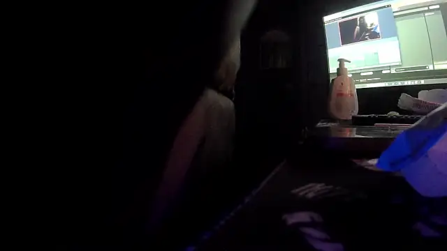 suicdemask online show from February 3, 2026, 7:41 pm