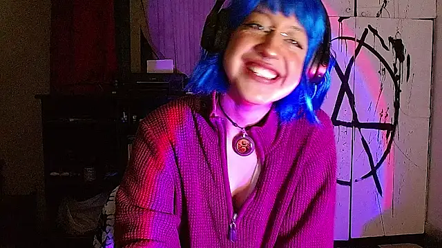 zora blue777 online show from December 20, 2025, 7:15 am