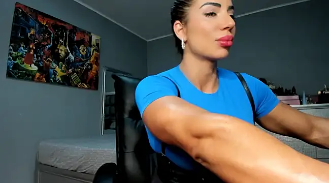 Alesyamuscledollxh online show from February 7, 2025, 12:39 pm