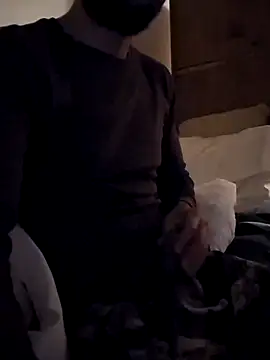 felipelon07 online show from December 2, 2025, 12:16 am