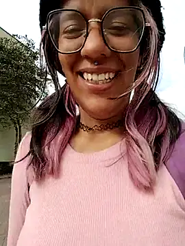 Abby 2-1 online show from November 5, 2025, 8:09 pm