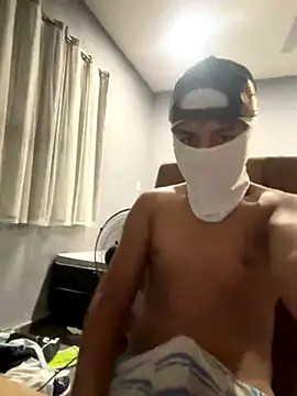 lain213 online show from October 30, 2025, 6:26 am