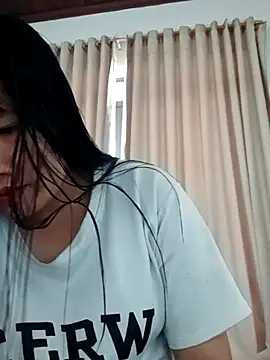 TrangNemo online show from October 10, 2025, 12:53 am