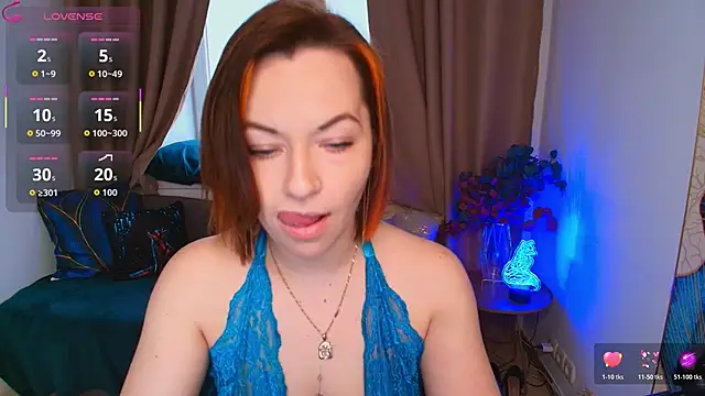 Snapshot of Serena_Foxxx chatting on May 14, 2026, 2:18 am Serena Foxxx online show from May 14, 2026, 2:18 am