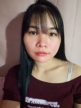 Mylove-here online show from October 30, 2025, 4:08 pm