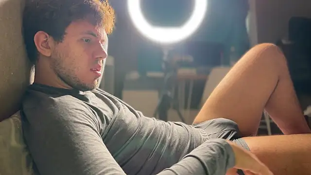 Snapshot of mynameischris chatting on November 5, 2025, 8:14 am mynameischris online show from November 5, 2025, 8:14 am