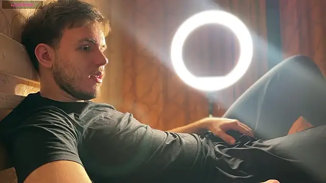 mynameischris online show from February 21, 2026, 7:15 pm