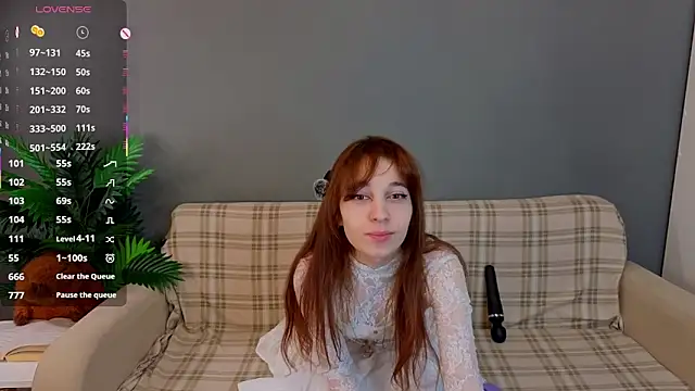 kitsun ne online show from February 5, 2026, 4:39 am