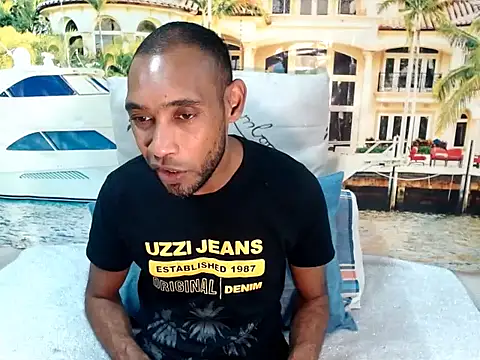IndianMagicMike online show from June 25, 2026, 3:38 pm