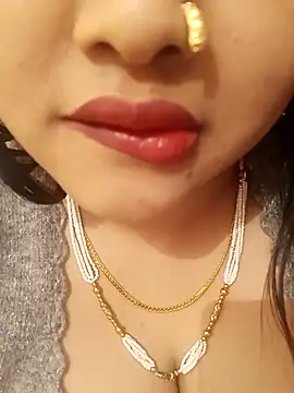 Beauty Queen Soniya online show from January 15, 2026, 12:43 pm