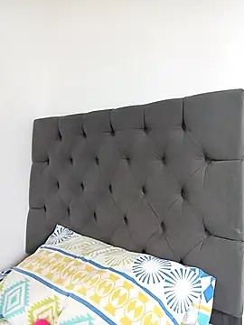 Queen sofya online show from October 20, 2025, 7:25 pm